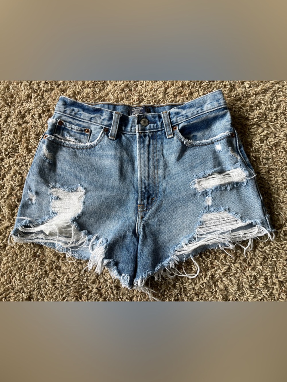 Abercrombie Annie high rise shorts